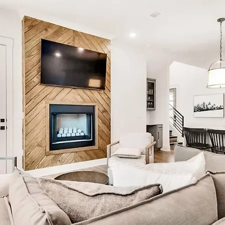 Luxury Family Home On Bay W/ Pool 2 Miles To Beach