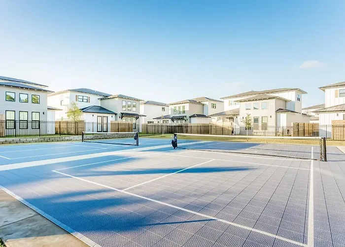 Luxury Family On Bay W/ Pool 2 Miles To Beach Villa