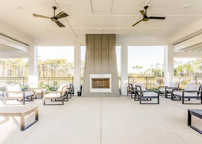 Luxury Family On Bay W/ Pool 2 Miles To Beach Villa Pensacola