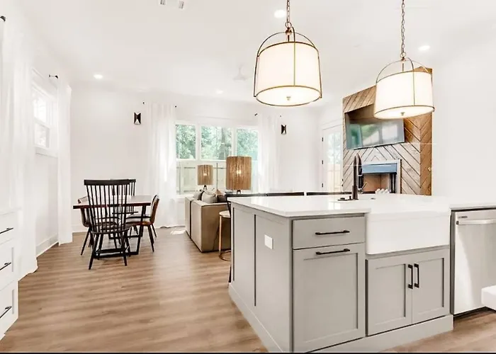 Luxury Family On Bay W/ Pool 2 Miles To Beach * Pensacola