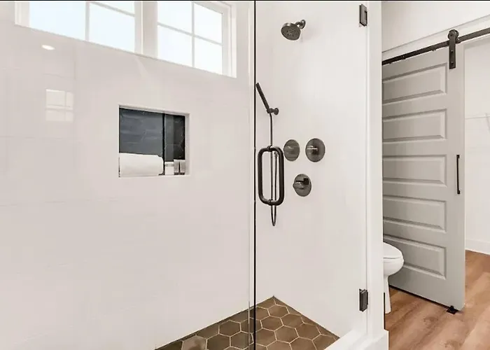 Luxury Family On Bay W/ Pool 2 Miles To Beach Villa